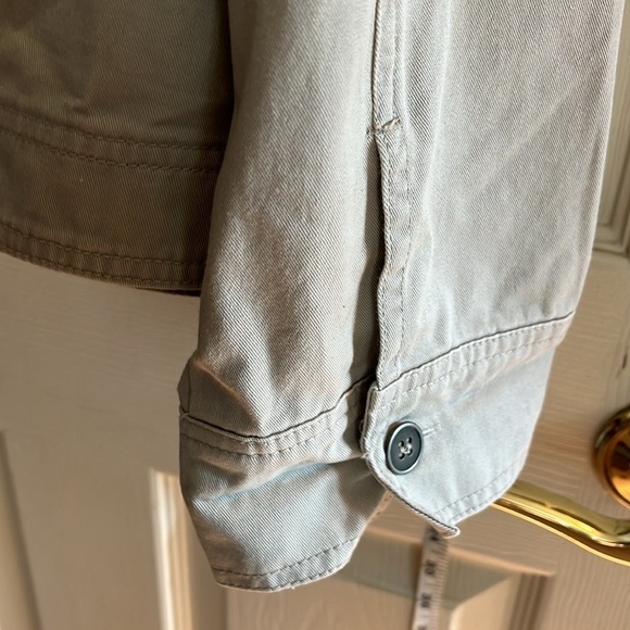 Shipshe-2X-tan-button down, lighter weight, long sleeve, Embroidered fall jacket - Picture 9 of 15